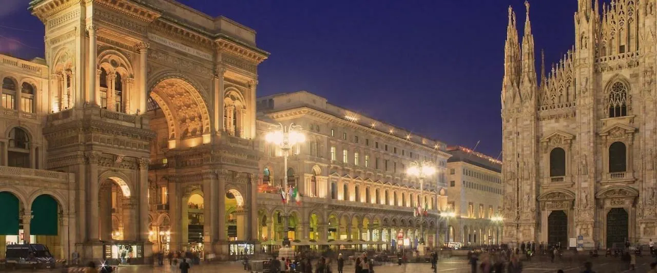 Cosy Apartment 2 Minutes From Duomo Milan Italy