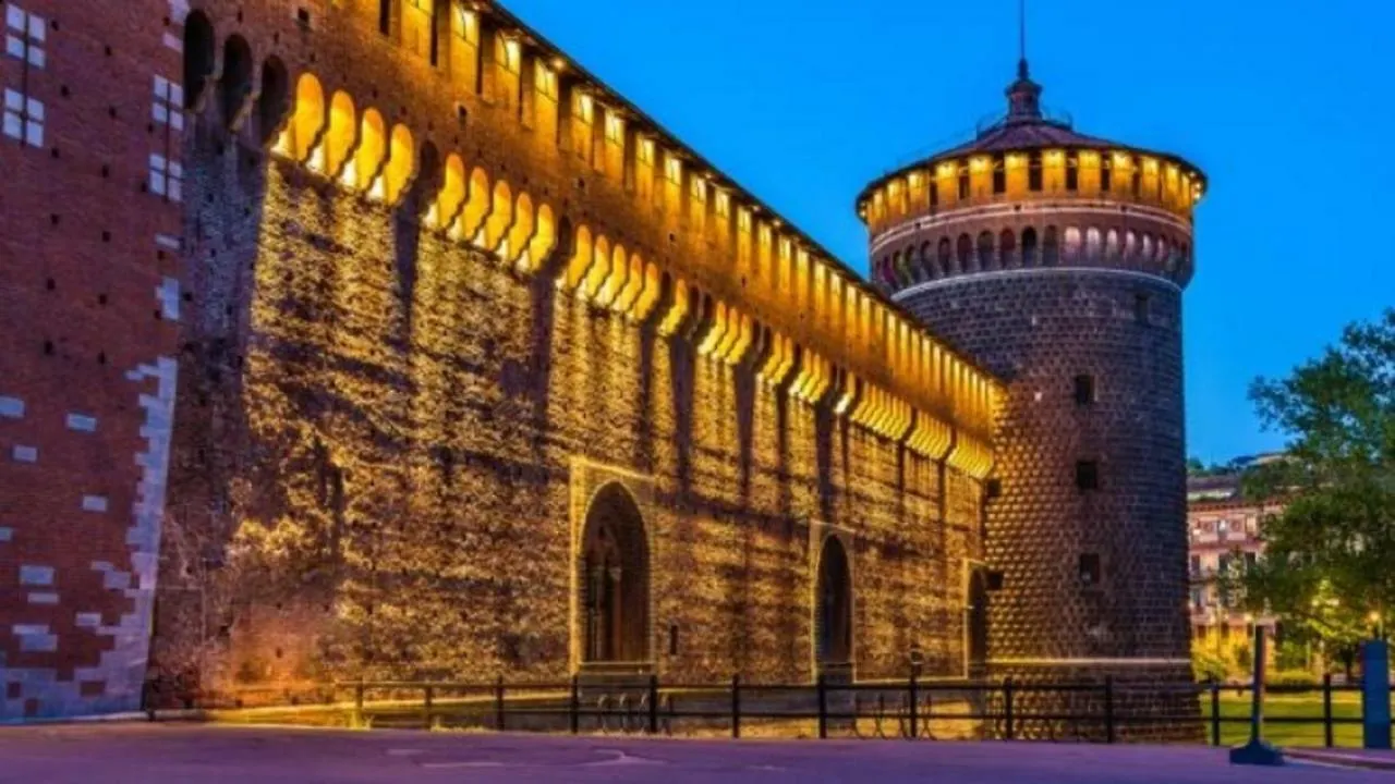 Cosy Apartment 2 Minutes From Duomo Milan Italy